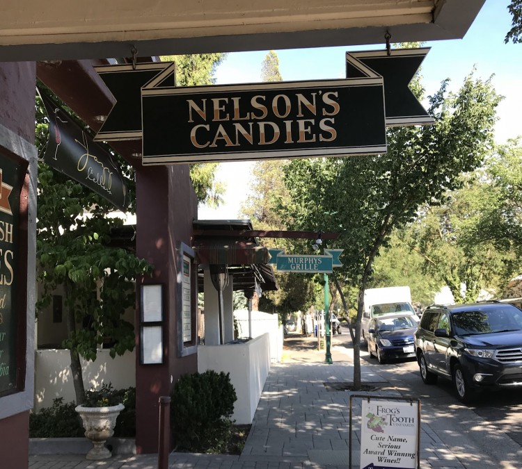 nelsons-candies-photo